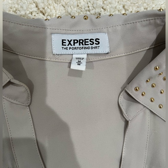 Express Portofino Gold Beads on Collar Roll Tab Sleeve Button Up Blouse Size M - Picture 2 of 5